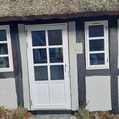 فندق مبيت وإفطار Krogsgaardens 3*